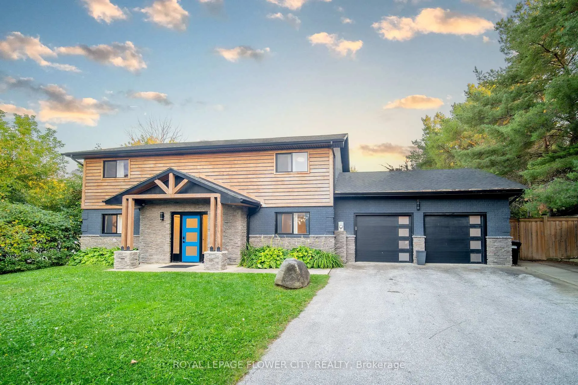 Photo of 734 Mountain Road