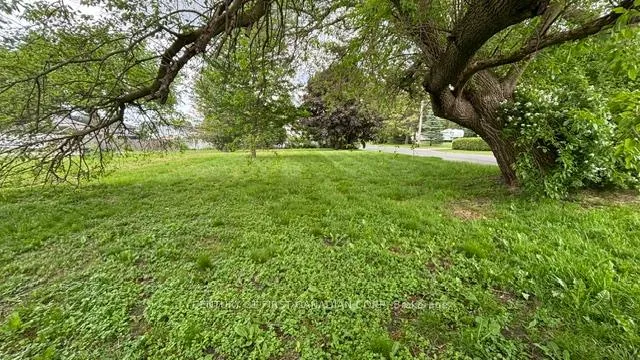 Photo 4 of 3877 Lasalle Line, Enniskillen, Petrolia — HOMEH