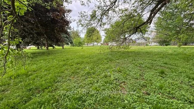 Photo 5 of 3877 Lasalle Line, Enniskillen, Petrolia — HOMEH
