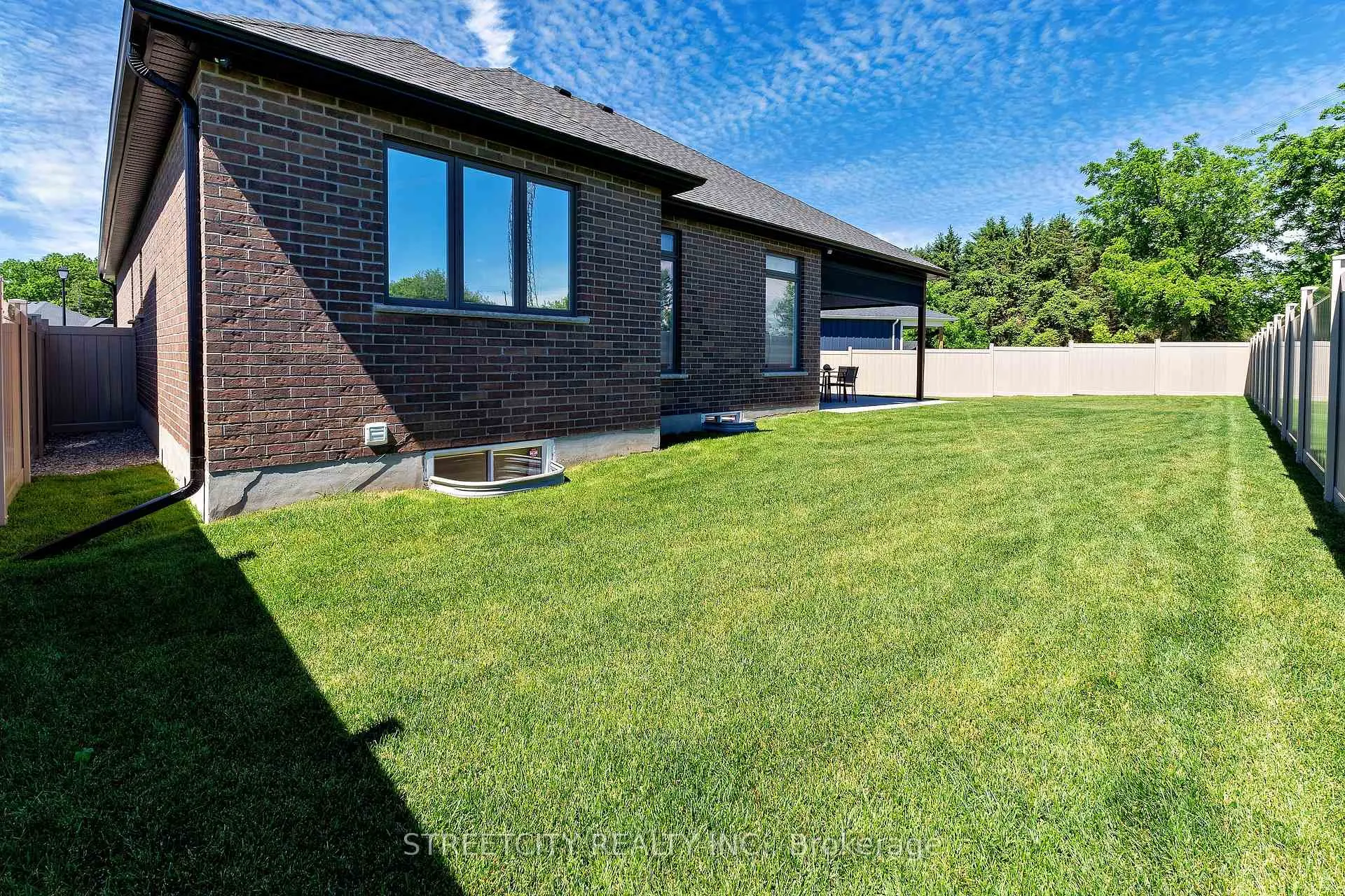 Photo 49 of 14 Rea Court, Southwold, Talbotville — HOMEH