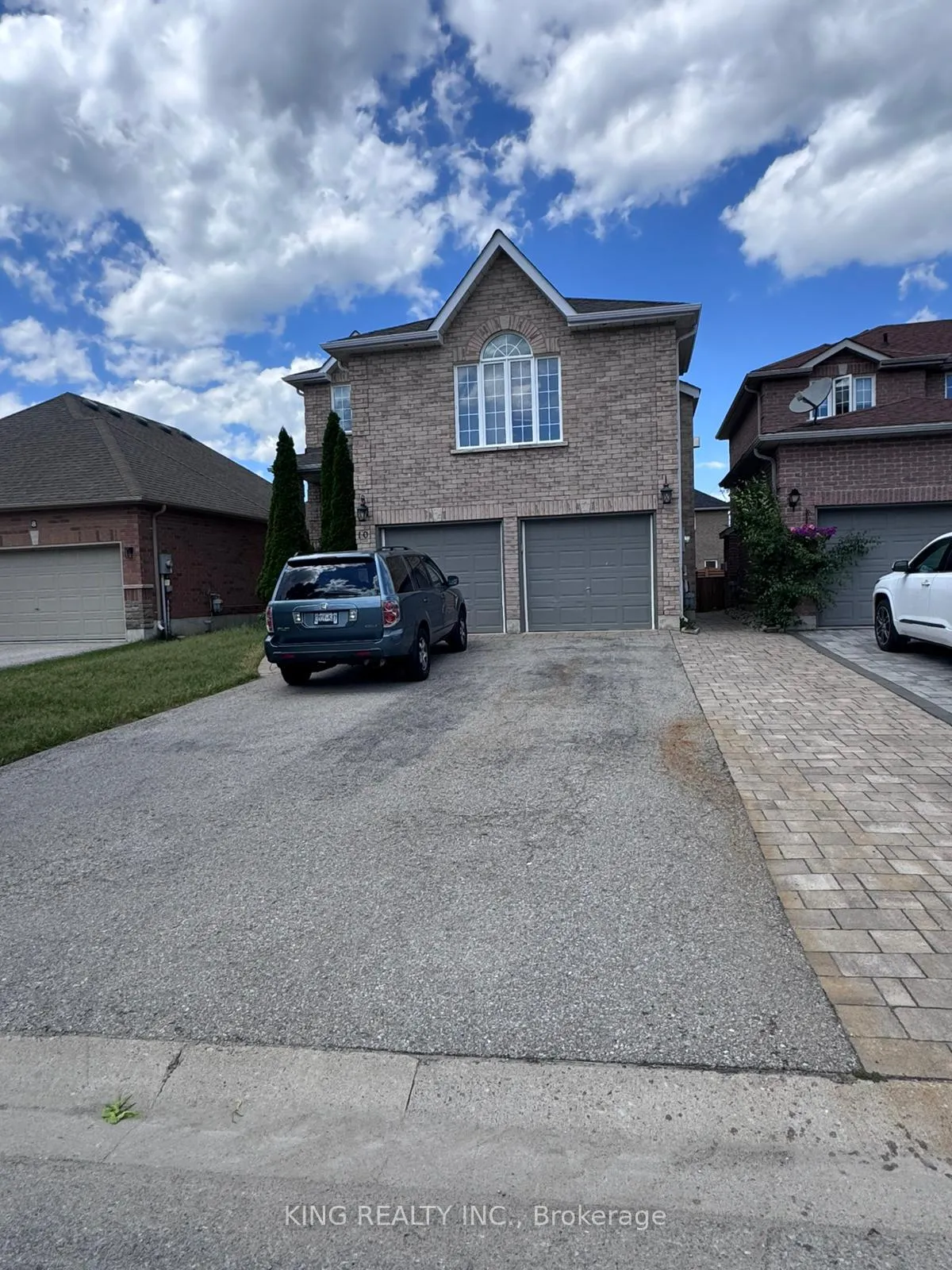 Photo 1 of 10 Humber Street E, Barrie, Ardagh — HOMEH