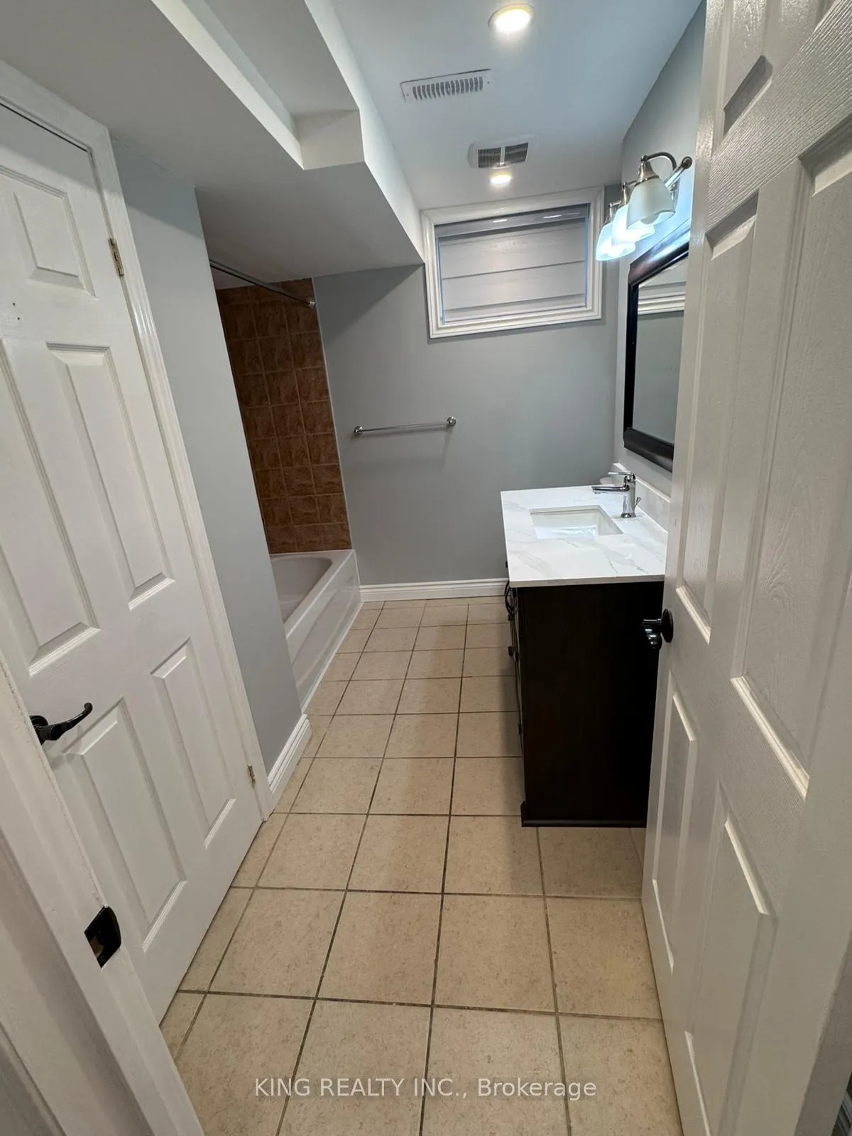 Photo 7 of 10 Humber Street E, Barrie, Ardagh — HOMEH