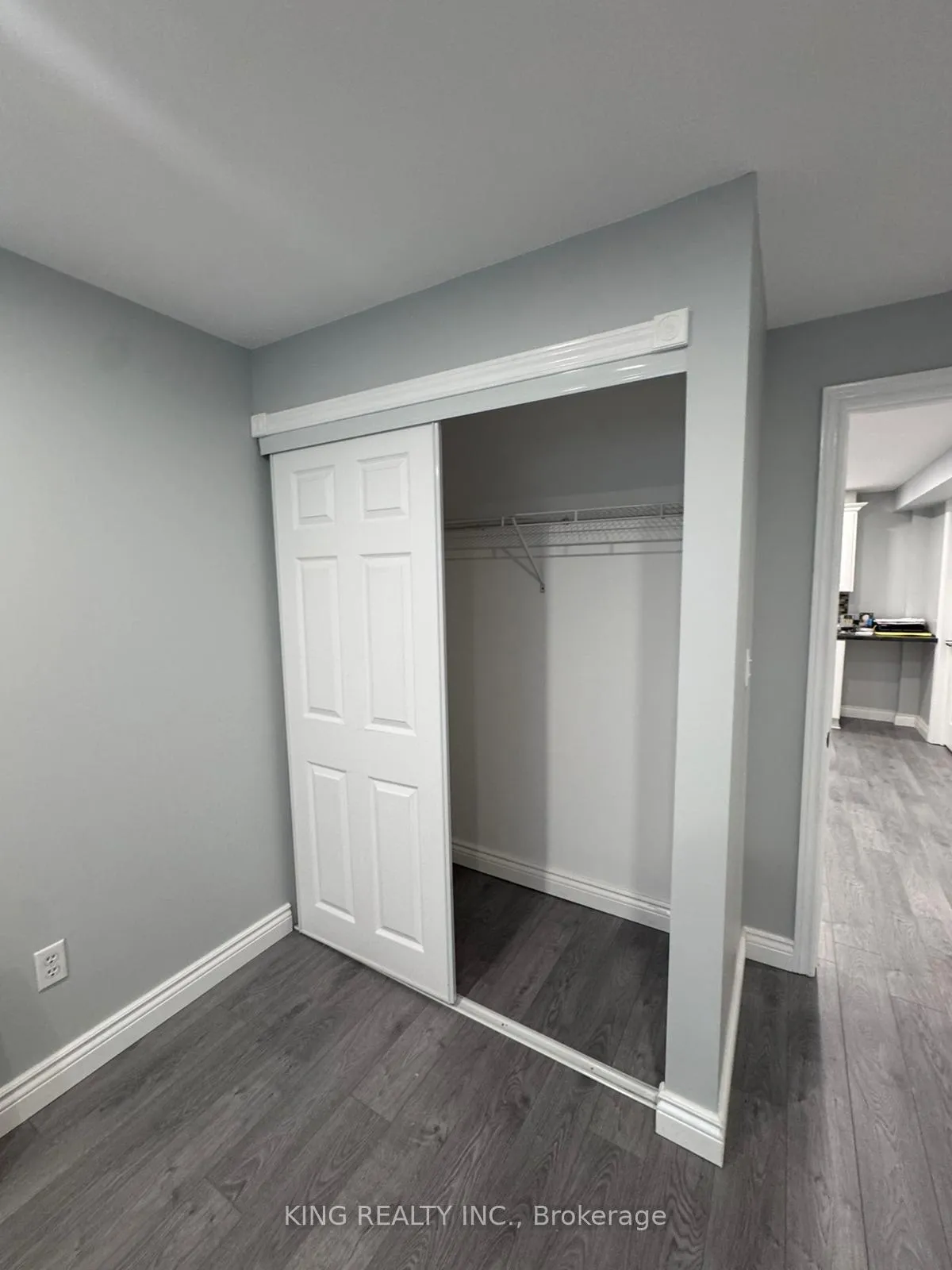 Photo 8 of 10 Humber Street E, Barrie, Ardagh — HOMEH