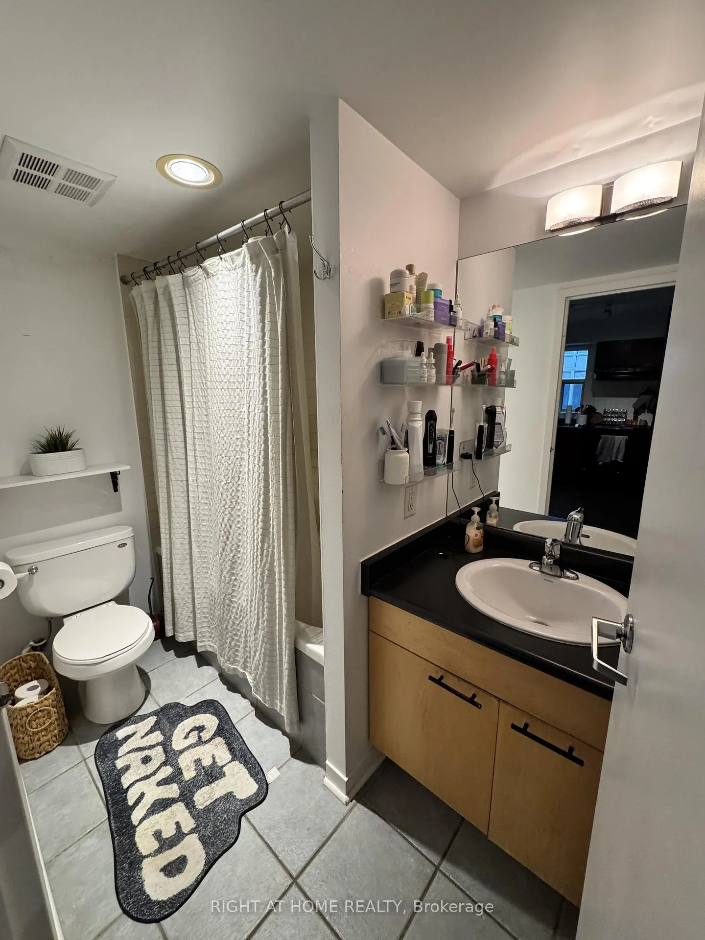 Photo 13 of Unit 1013, 75 Dalhousie Street, Toronto, Church-Yonge Corridor — HOMEH
