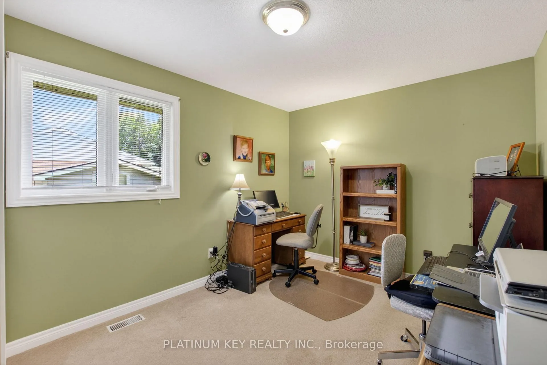 Photo 26 of 441 Drury Lane, Strathroy-Caradoc, NW — HOMEH