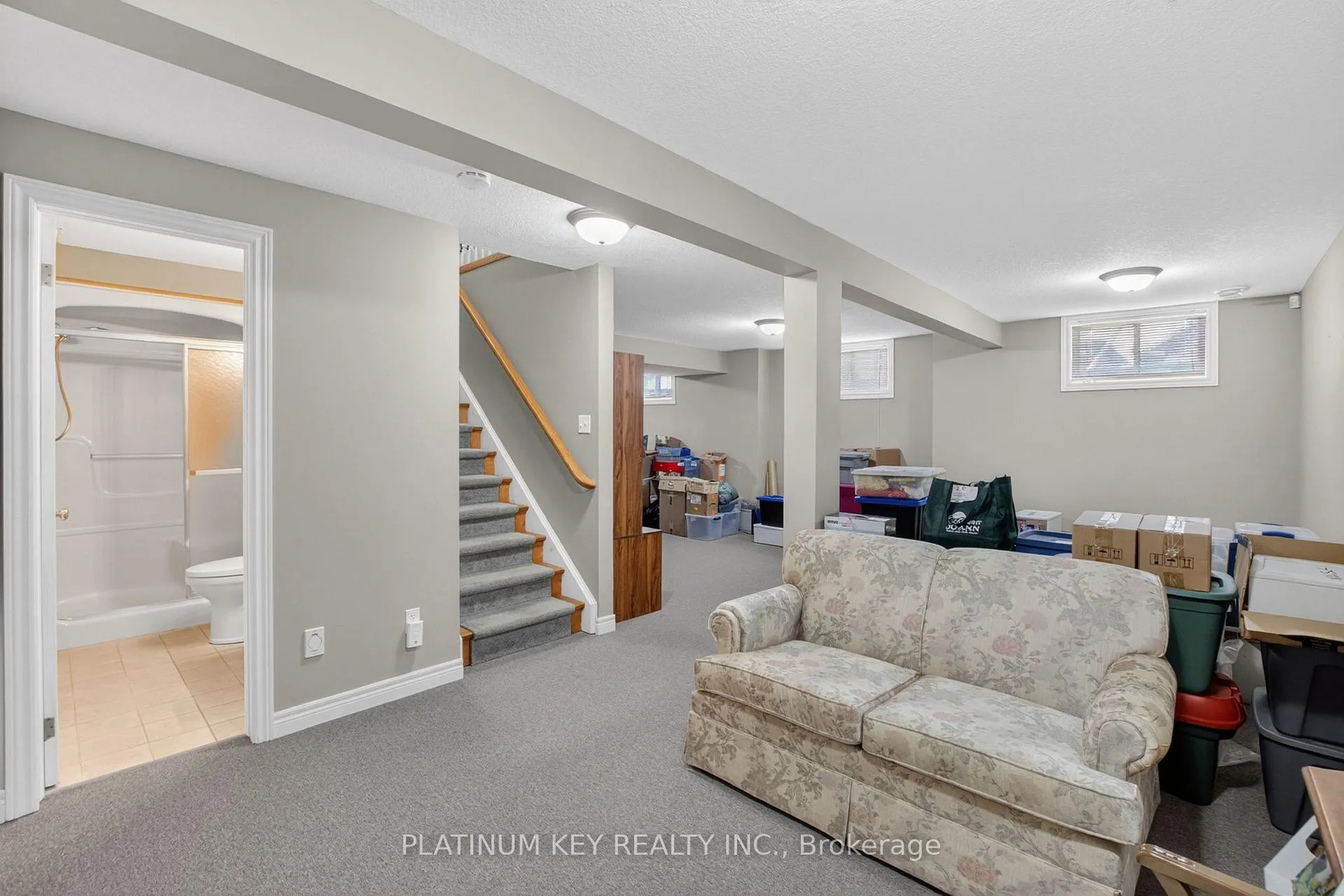 Photo 29 of 441 Drury Lane, Strathroy-Caradoc, NW — HOMEH