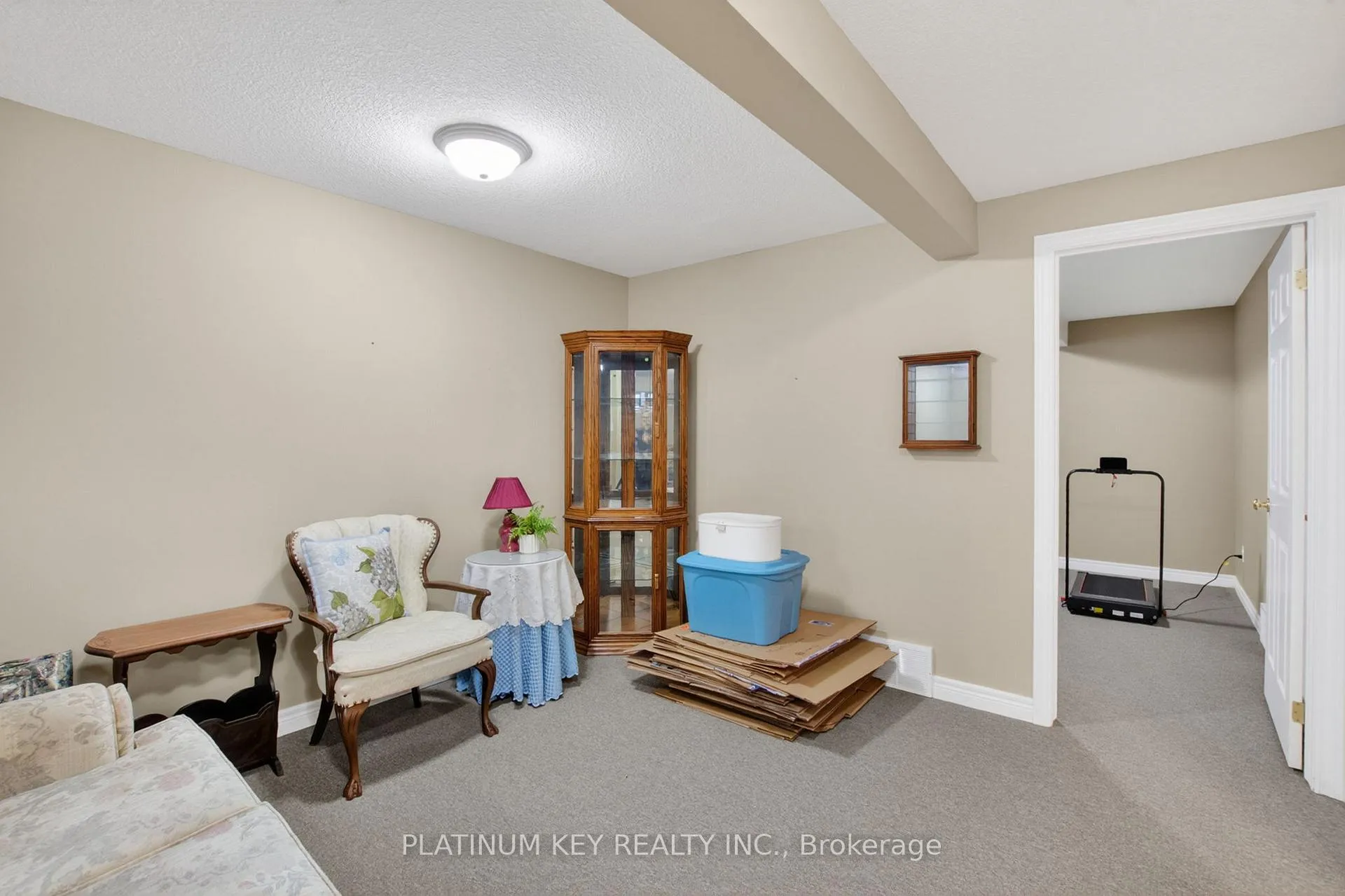 Photo 31 of 441 Drury Lane, Strathroy-Caradoc, NW — HOMEH