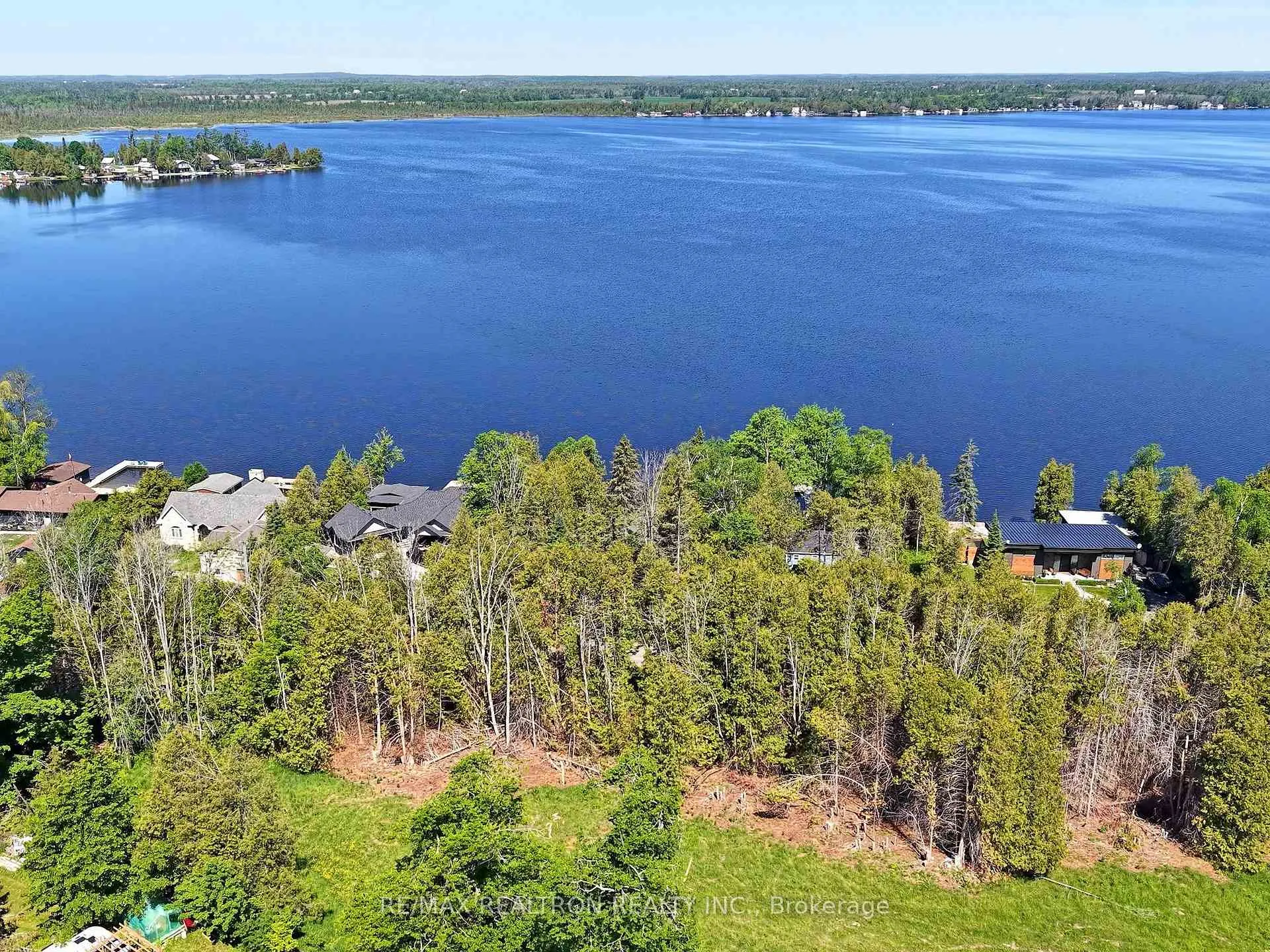 Photo 5 of 58 Iris Drive, Kawartha Lakes, Fenelon — HOMEH