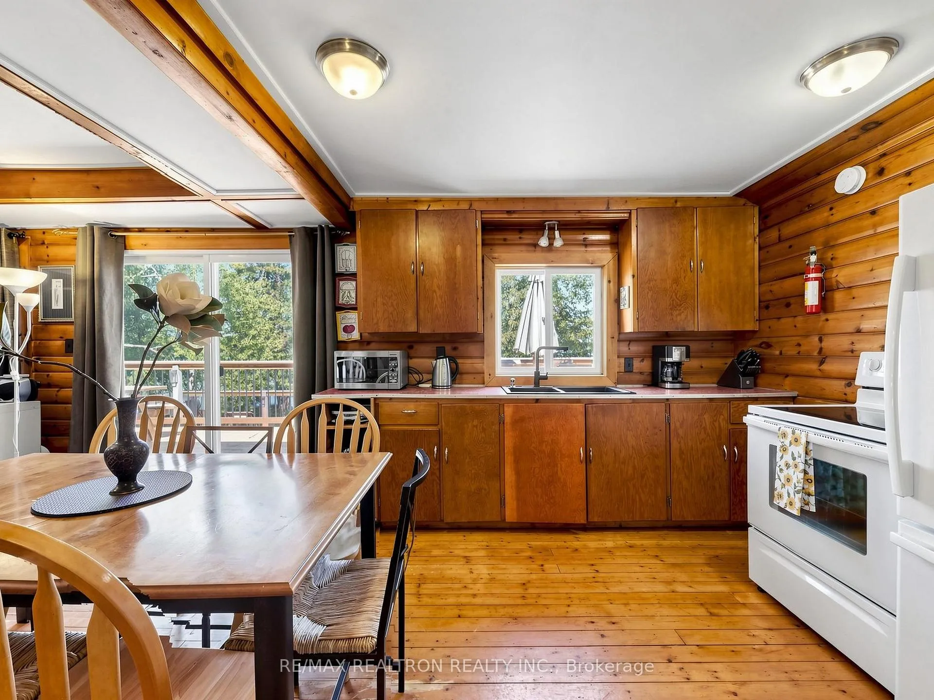 Photo 47 of 58 Iris Drive, Kawartha Lakes, Fenelon — HOMEH
