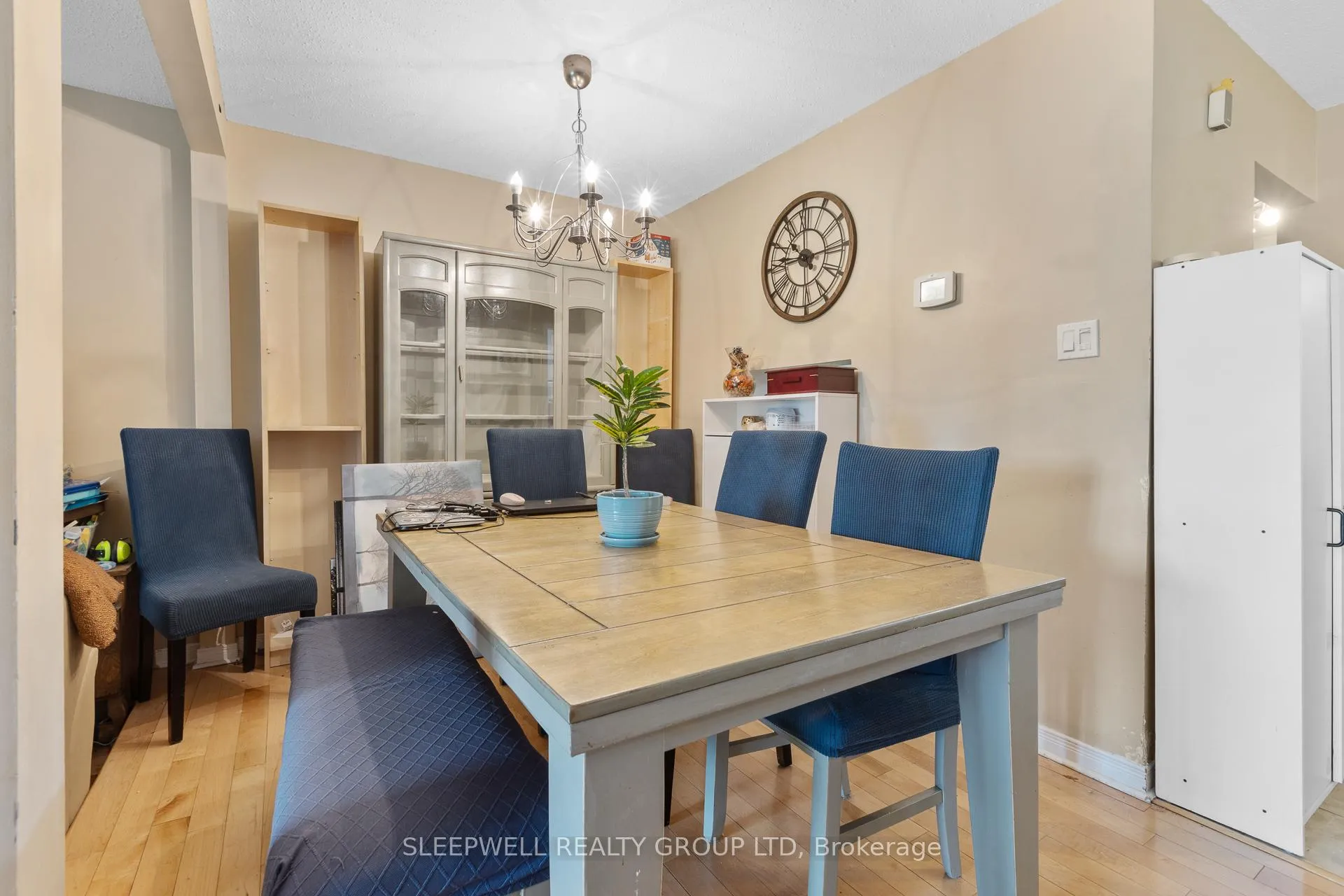 Photo 4 of 55 Alberni Street, Ottawa, Barrhaven - On the Green — HOMEH