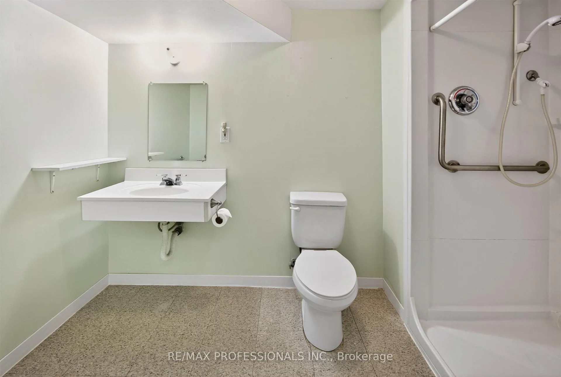 Photo 30 of 4 Bigham Crescent, Etobicoke, Eringate-Centennial-West Deane — HOMEH