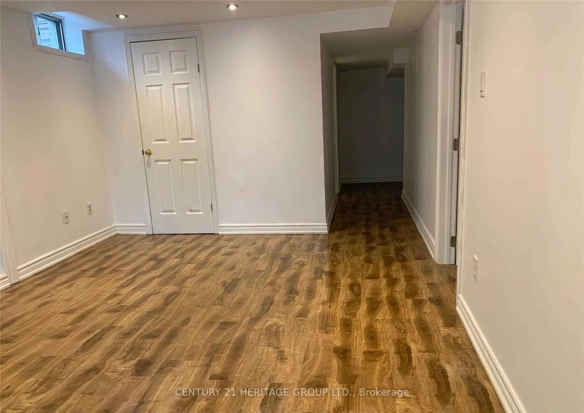 Photo 3 of Unit Basement, 27 Hammond Drive, Aurora, Aurora Heights — HOMEH