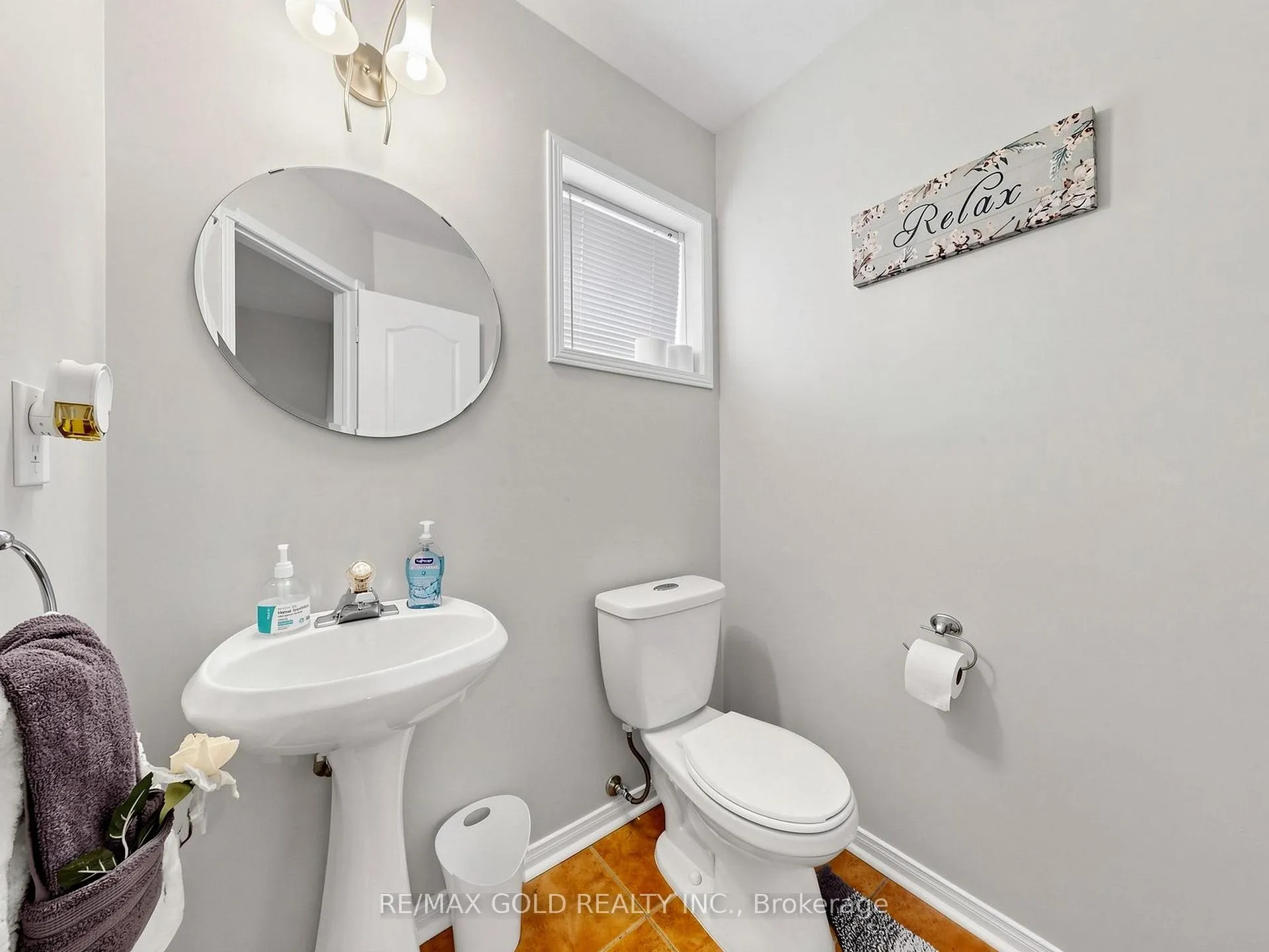 Photo 10 of 110 Tiller Trail, Brampton, Fletcher's Creek Village — HOMEH