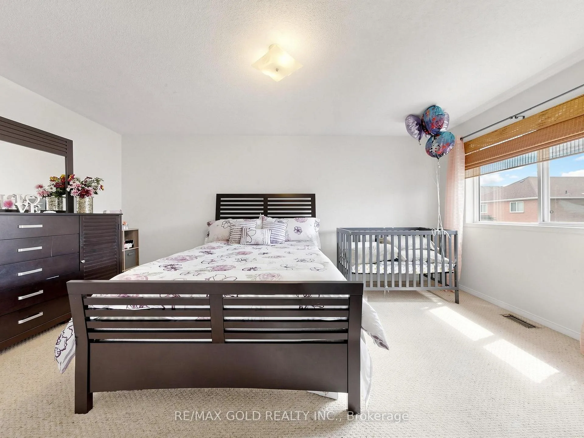 Photo 22 of 110 Tiller Trail, Brampton, Fletcher's Creek Village — HOMEH