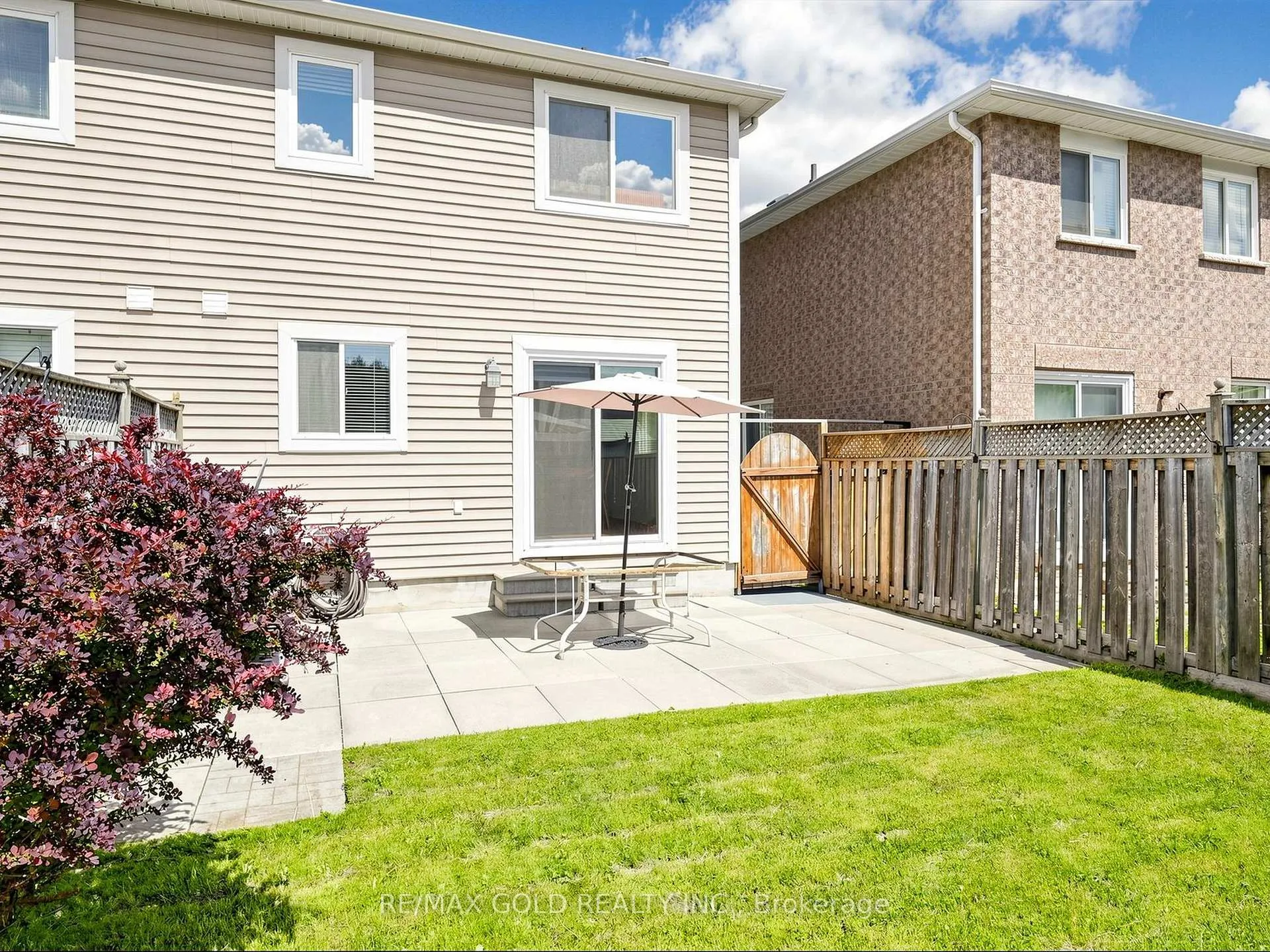 Photo 38 of 110 Tiller Trail, Brampton, Fletcher's Creek Village — HOMEH