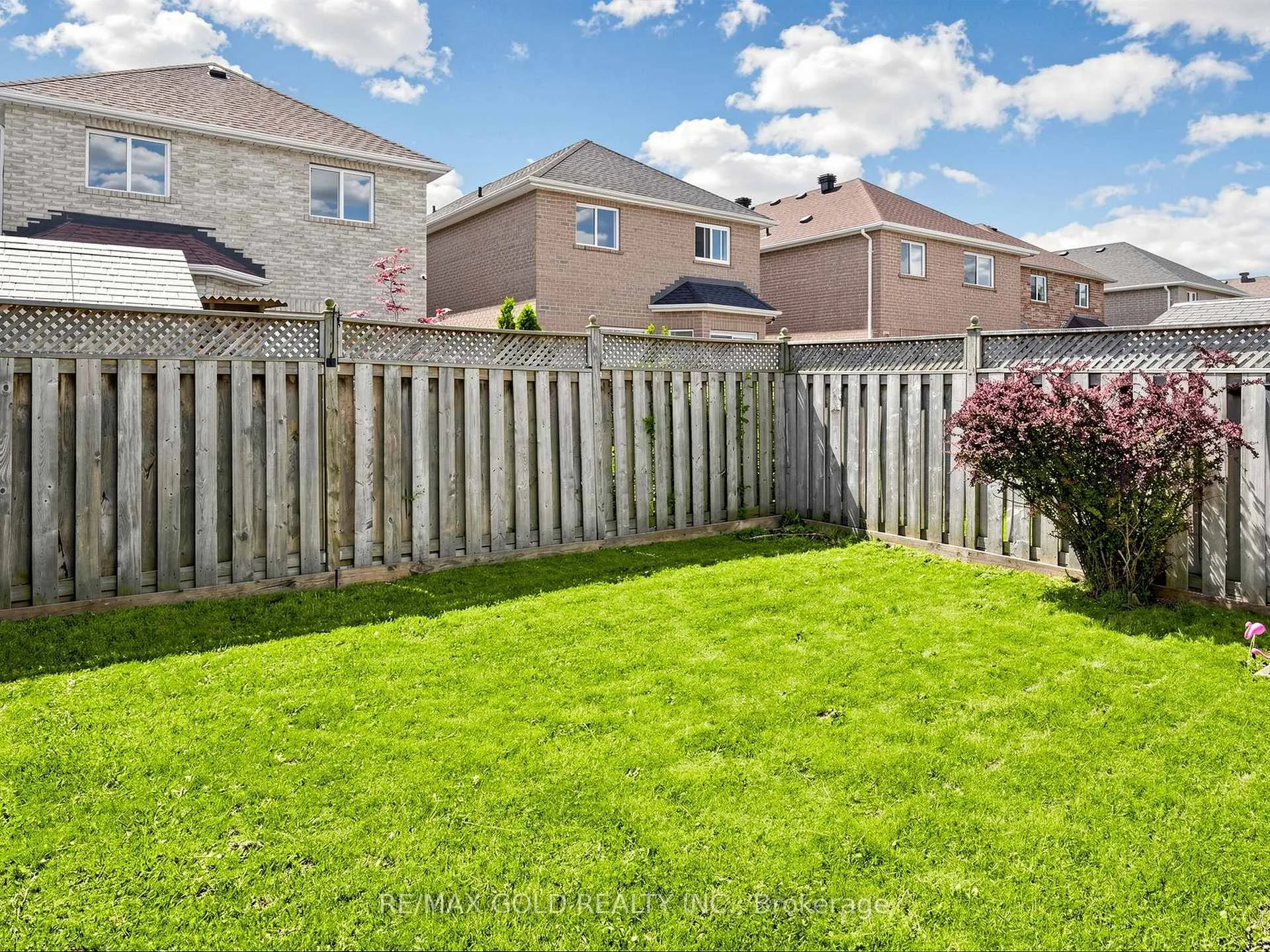 Photo 40 of 110 Tiller Trail, Brampton, Fletcher's Creek Village — HOMEH