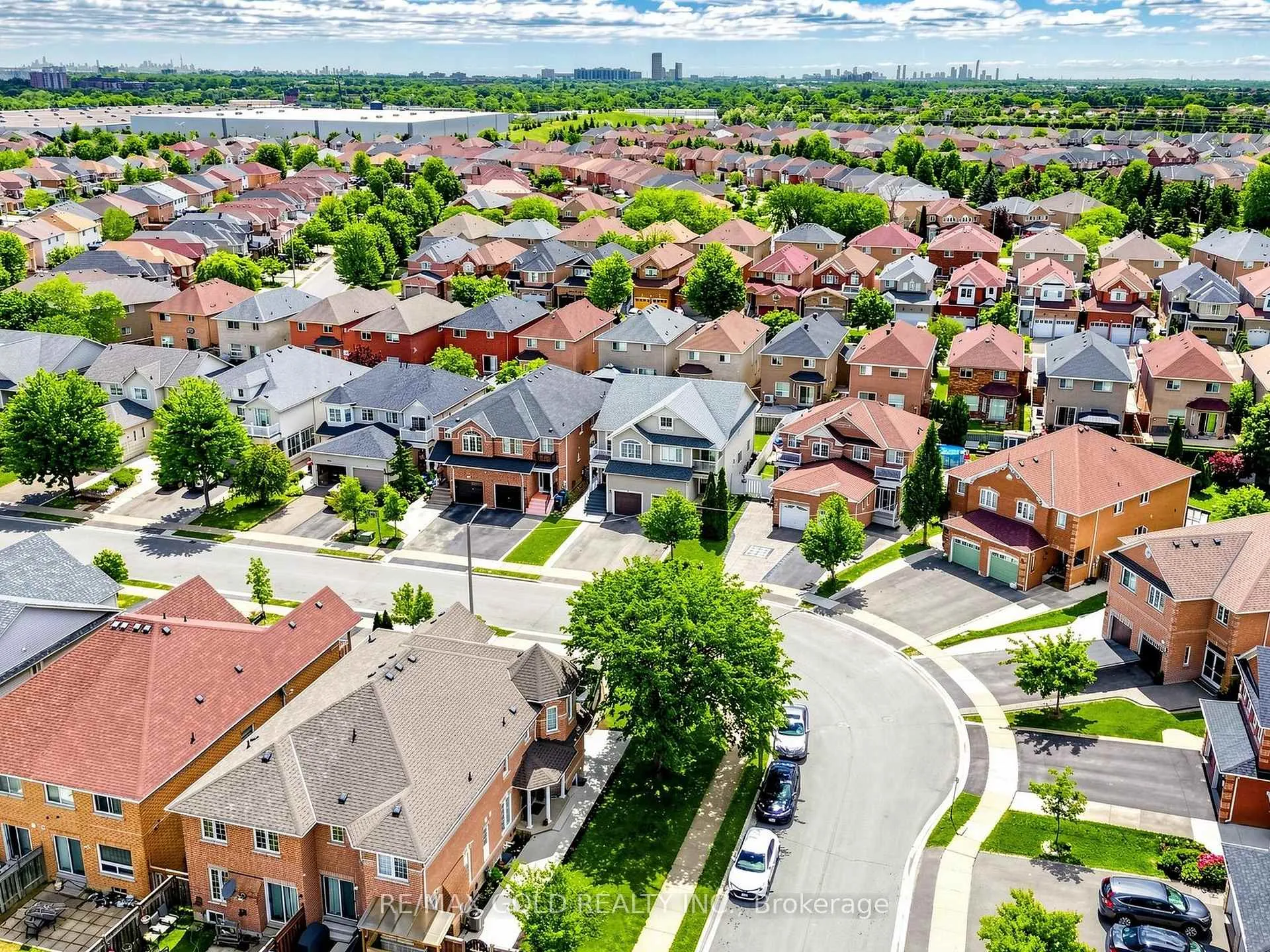 Photo 45 of 110 Tiller Trail, Brampton, Fletcher's Creek Village — HOMEH