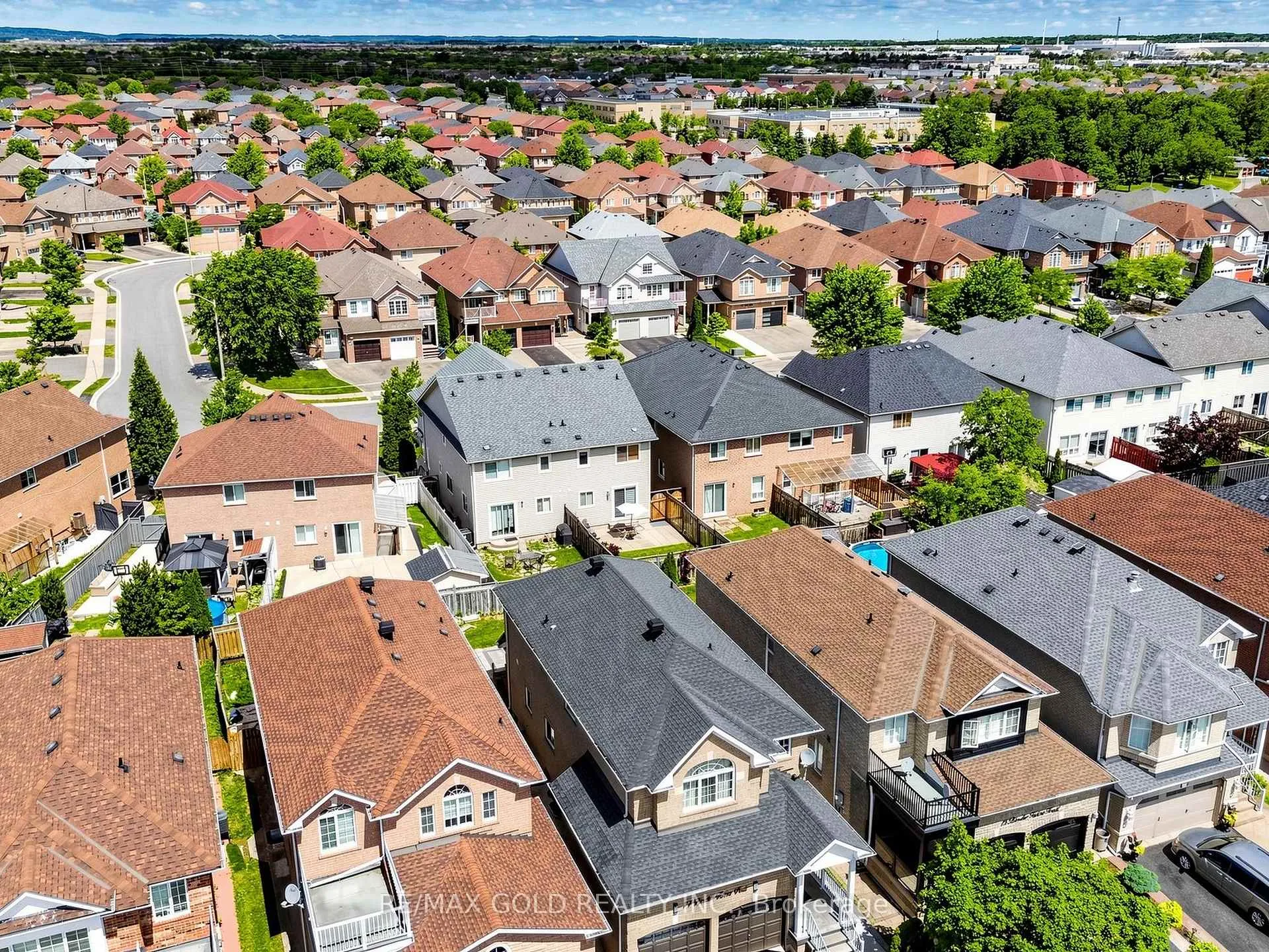 Photo 47 of 110 Tiller Trail, Brampton, Fletcher's Creek Village — HOMEH