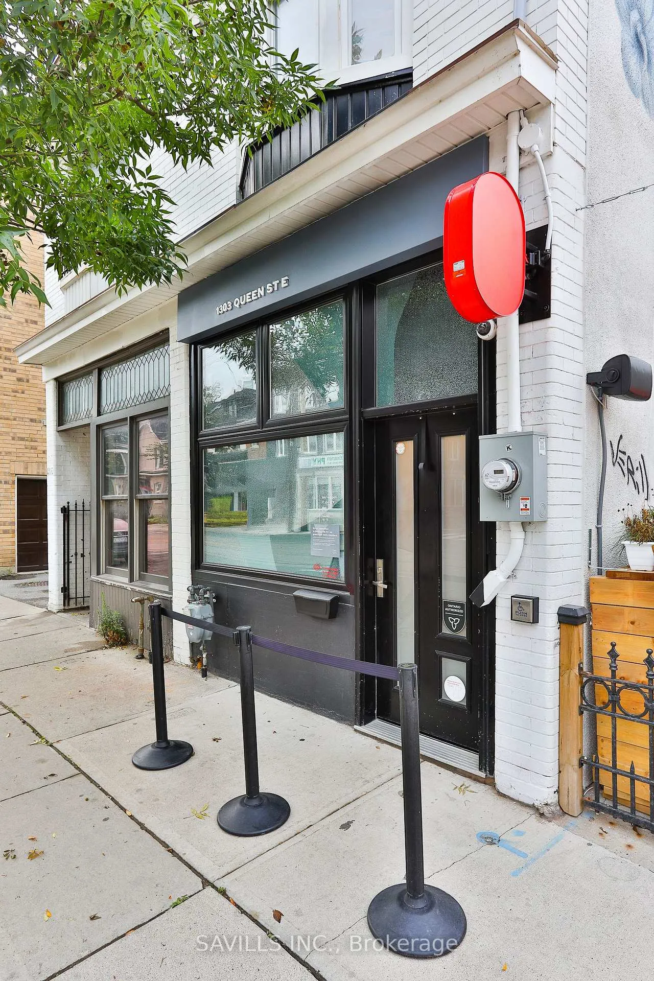 Photo 2 of 1303 Queen Street E, Toronto, Greenwood-Coxwell — HOMEH