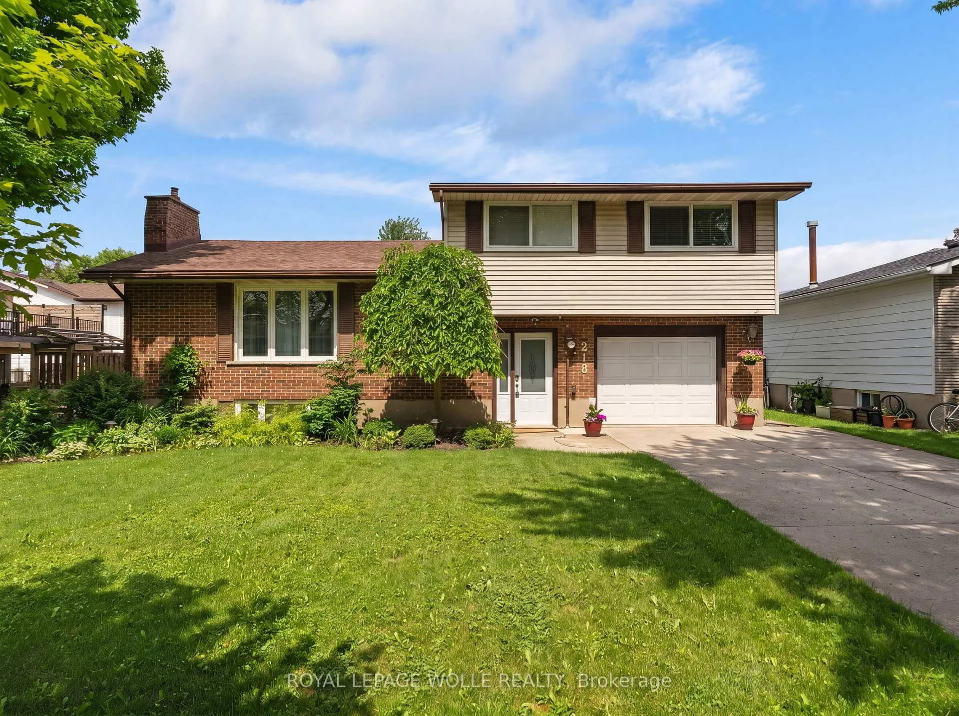 Photo 1 of 218 Arris Crescent, West Perth, Mitchell — HOMEH