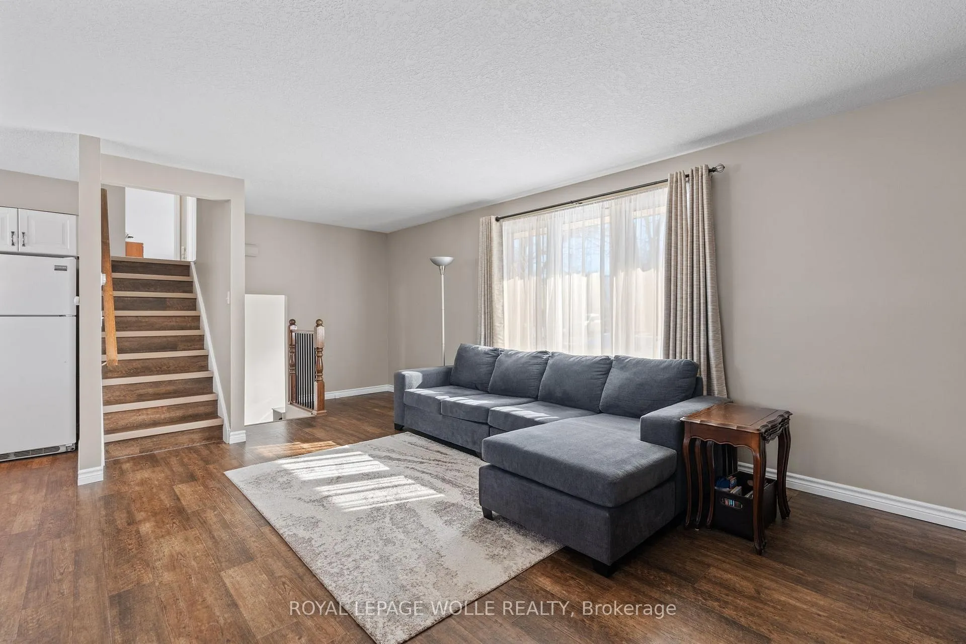 Photo 14 of 218 Arris Crescent, West Perth, Mitchell — HOMEH