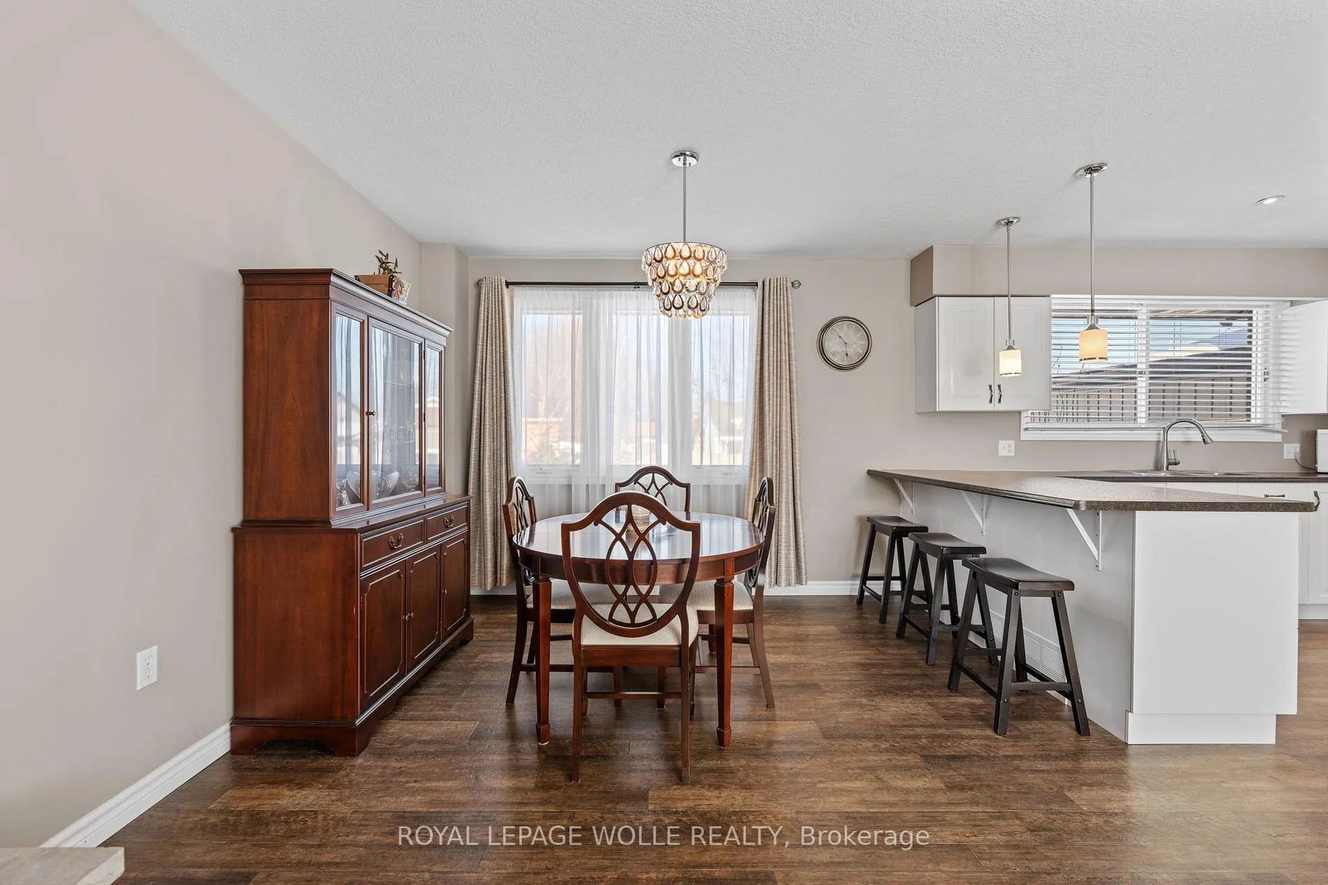 Photo 15 of 218 Arris Crescent, West Perth, Mitchell — HOMEH