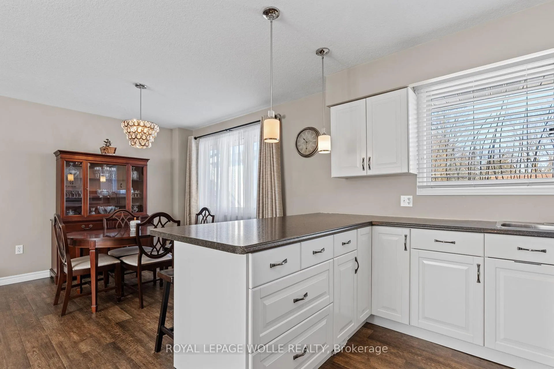 Photo 16 of 218 Arris Crescent, West Perth, Mitchell — HOMEH