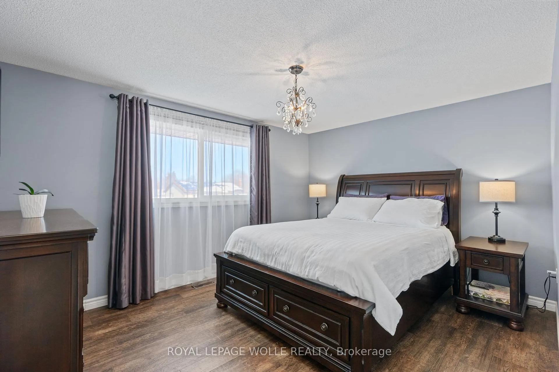 Photo 22 of 218 Arris Crescent, West Perth, Mitchell — HOMEH