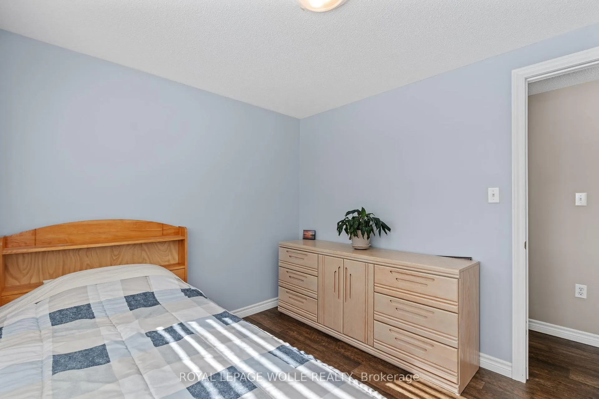 Photo 29 of 218 Arris Crescent, West Perth, Mitchell — HOMEH