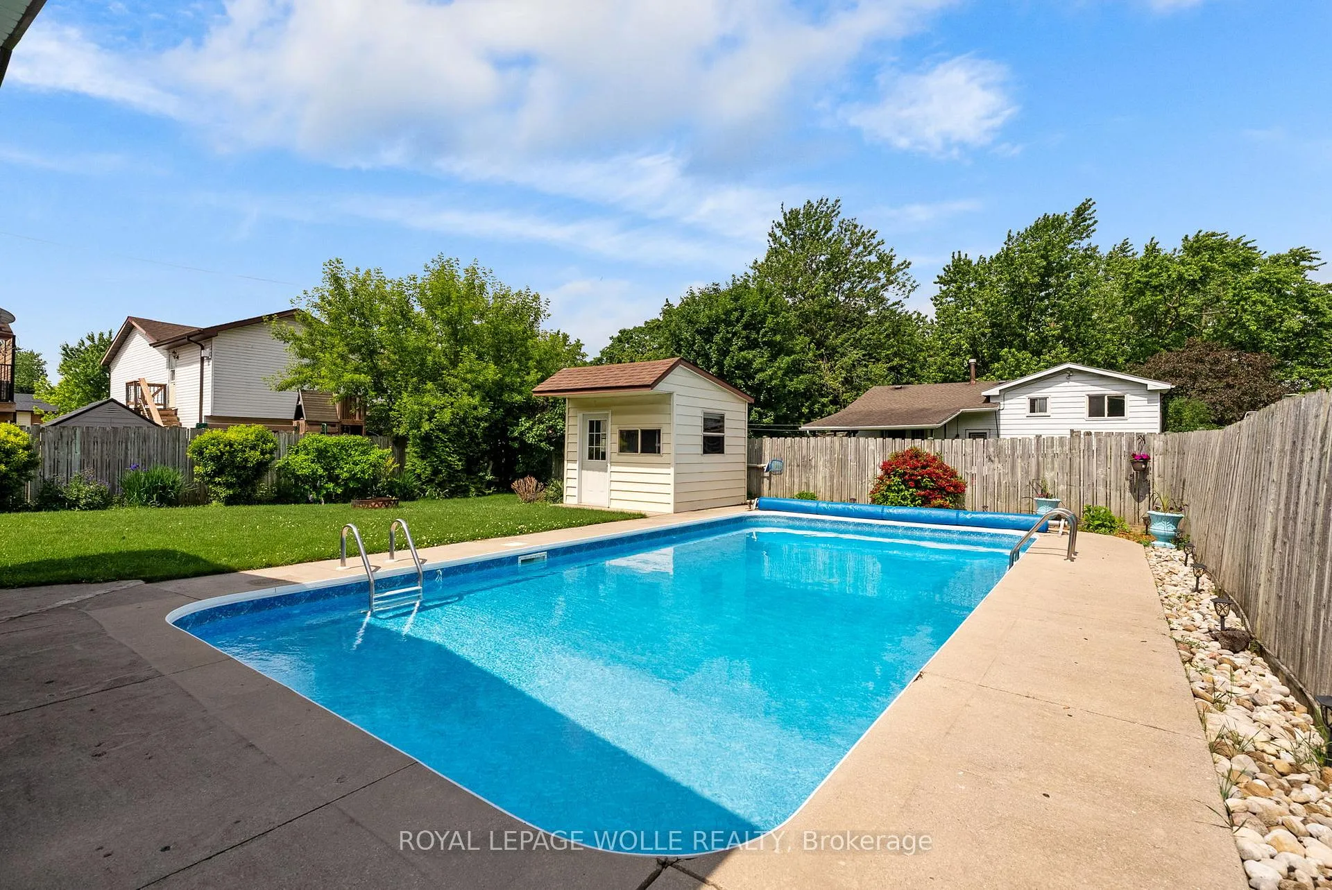 Photo 4 of 218 Arris Crescent, West Perth, Mitchell — HOMEH