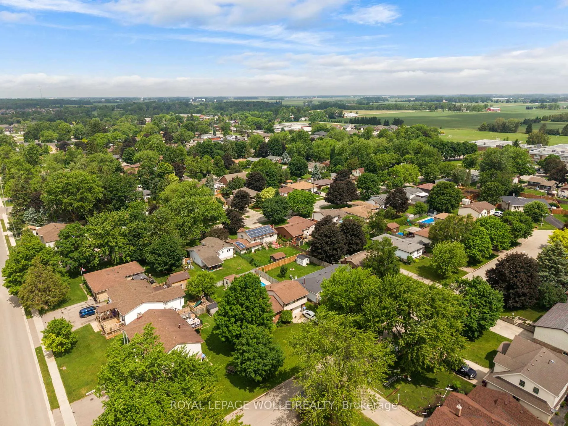 Photo 42 of 218 Arris Crescent, West Perth, Mitchell — HOMEH