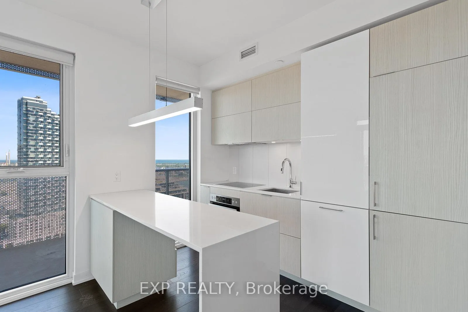 Photo 5 of Unit 2710, 20 Richardson Street, Toronto, Waterfront Communities — HOMEH