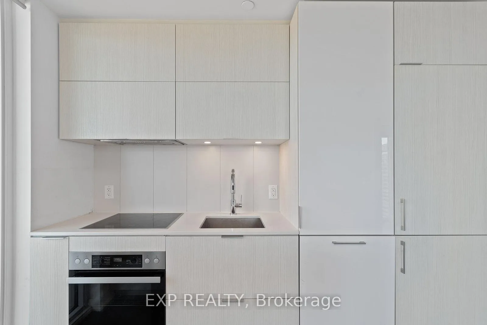 Photo 7 of Unit 2710, 20 Richardson Street, Toronto, Waterfront Communities — HOMEH