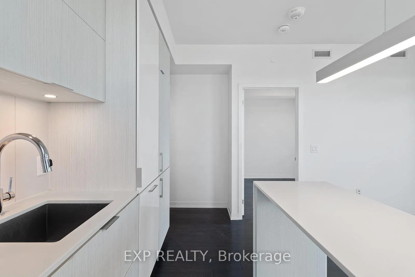 Photo 8 of Unit 2710, 20 Richardson Street, Toronto, Waterfront Communities — HOMEH