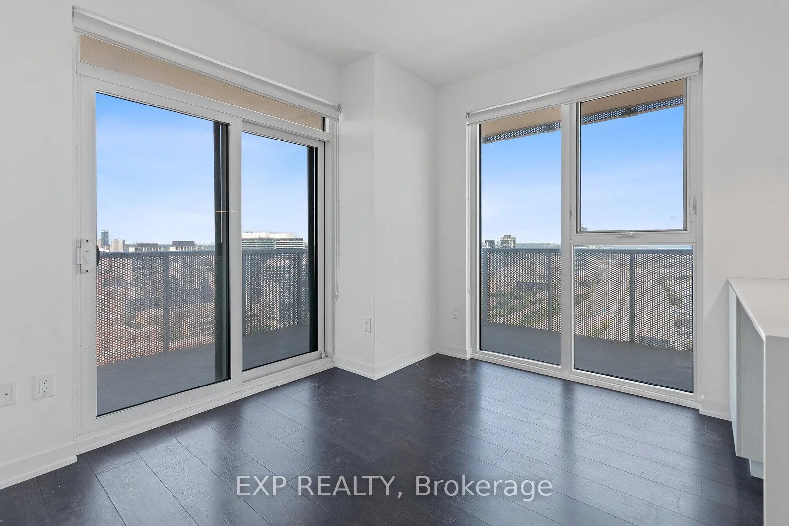 Photo 9 of Unit 2710, 20 Richardson Street, Toronto, Waterfront Communities — HOMEH