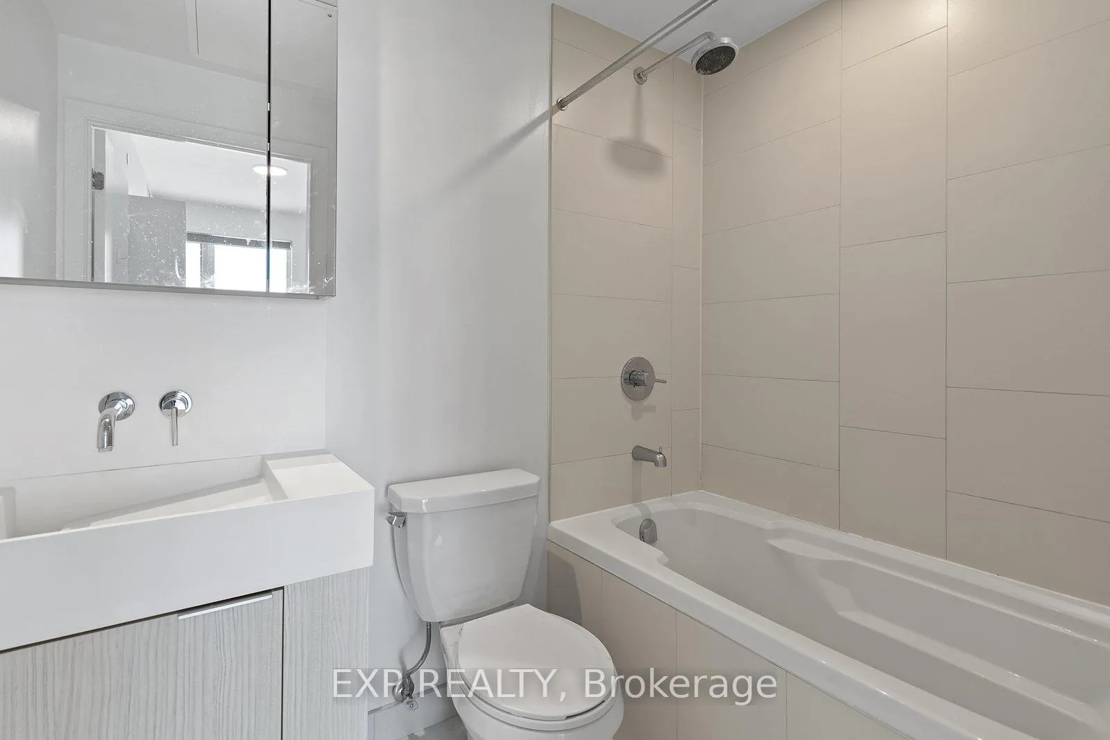 Photo 17 of Unit 2710, 20 Richardson Street, Toronto, Waterfront Communities — HOMEH