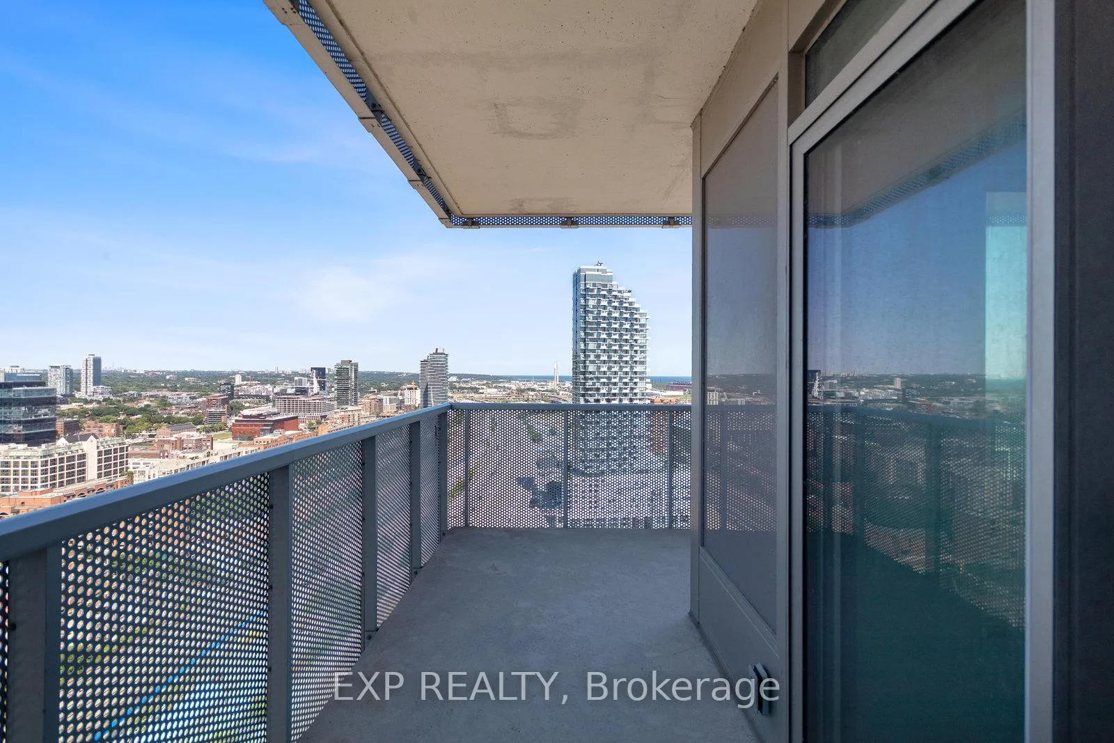 Photo 25 of Unit 2710, 20 Richardson Street, Toronto, Waterfront Communities — HOMEH