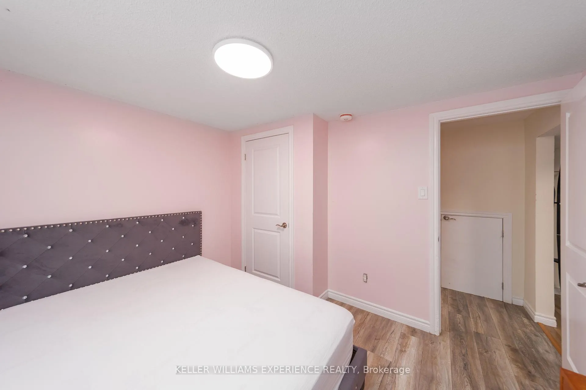 Photo 11 of Unit Lower Lvl, 98 Cundles Road E, Barrie, Cundles East — HOMEH