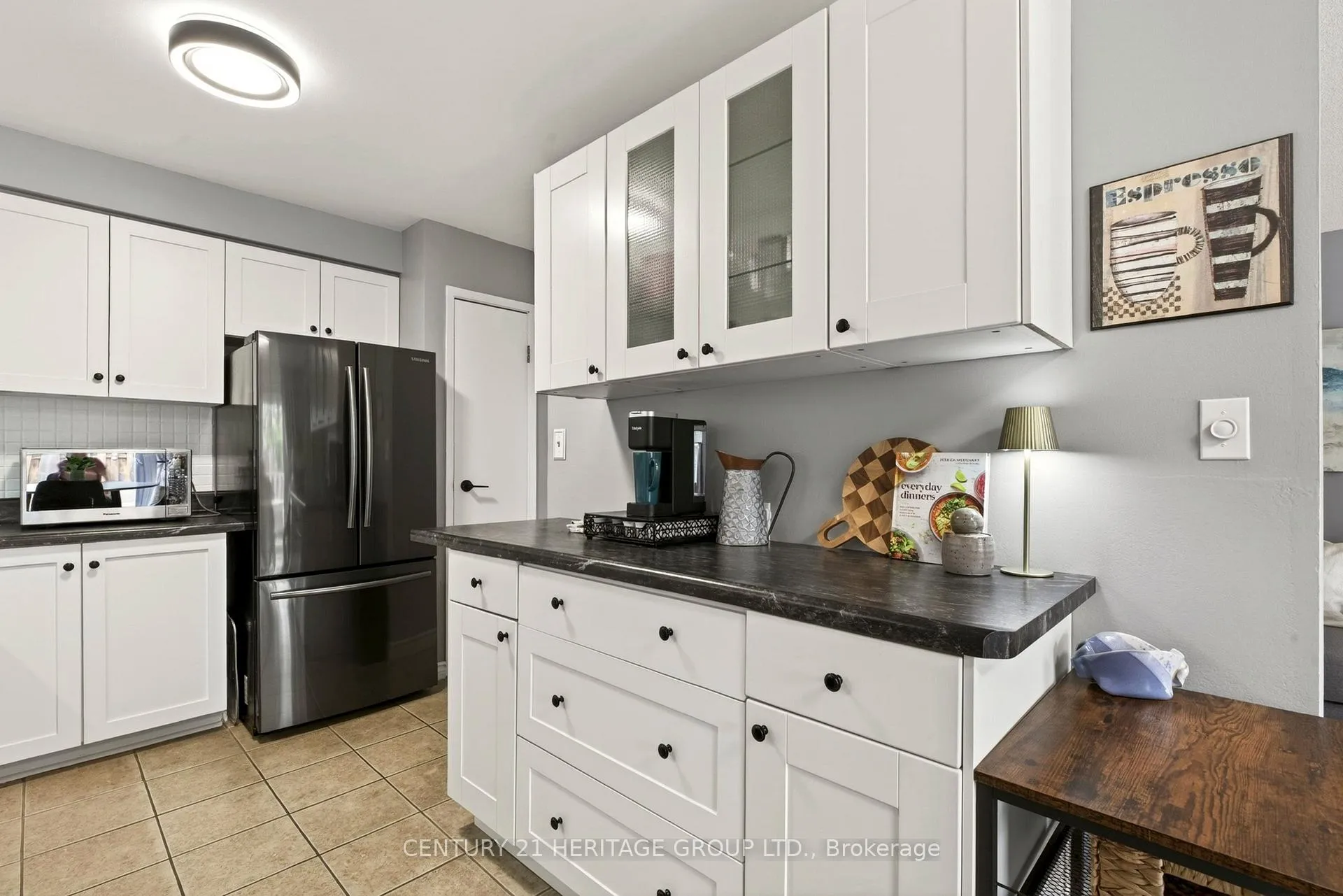 Photo 10 of Unit 74, 860 Rymal Road E, Hamilton, Broughton — HOMEH