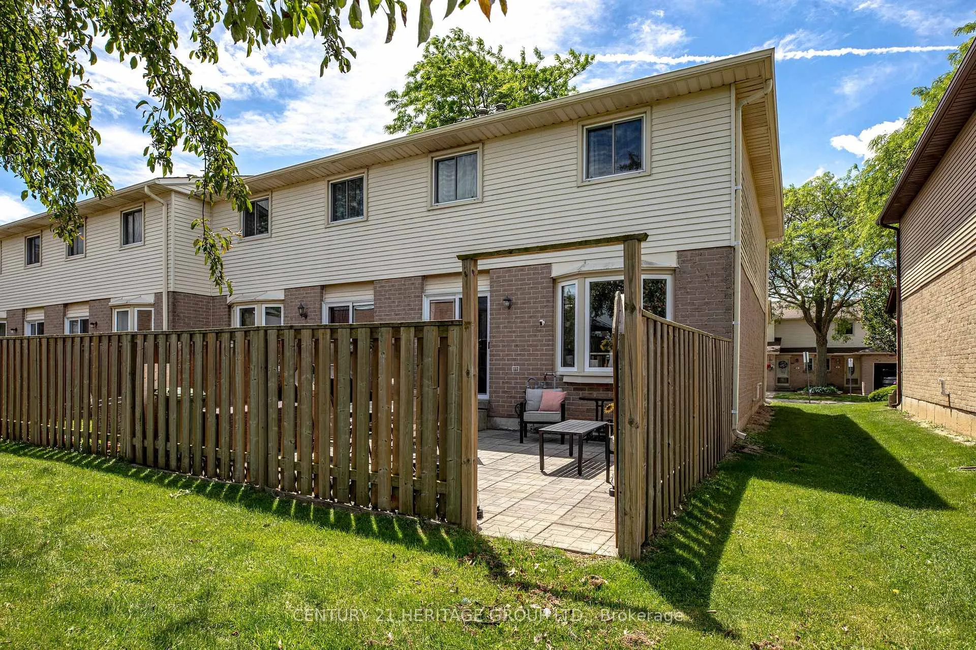 Photo 30 of Unit 74, 860 Rymal Road E, Hamilton, Broughton — HOMEH