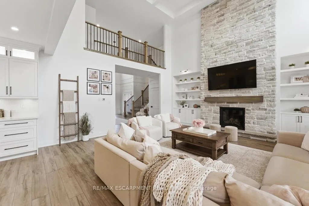 Photo 8 of 3634 Vosburgh Place, Lincoln, Beamsville — HOMEH