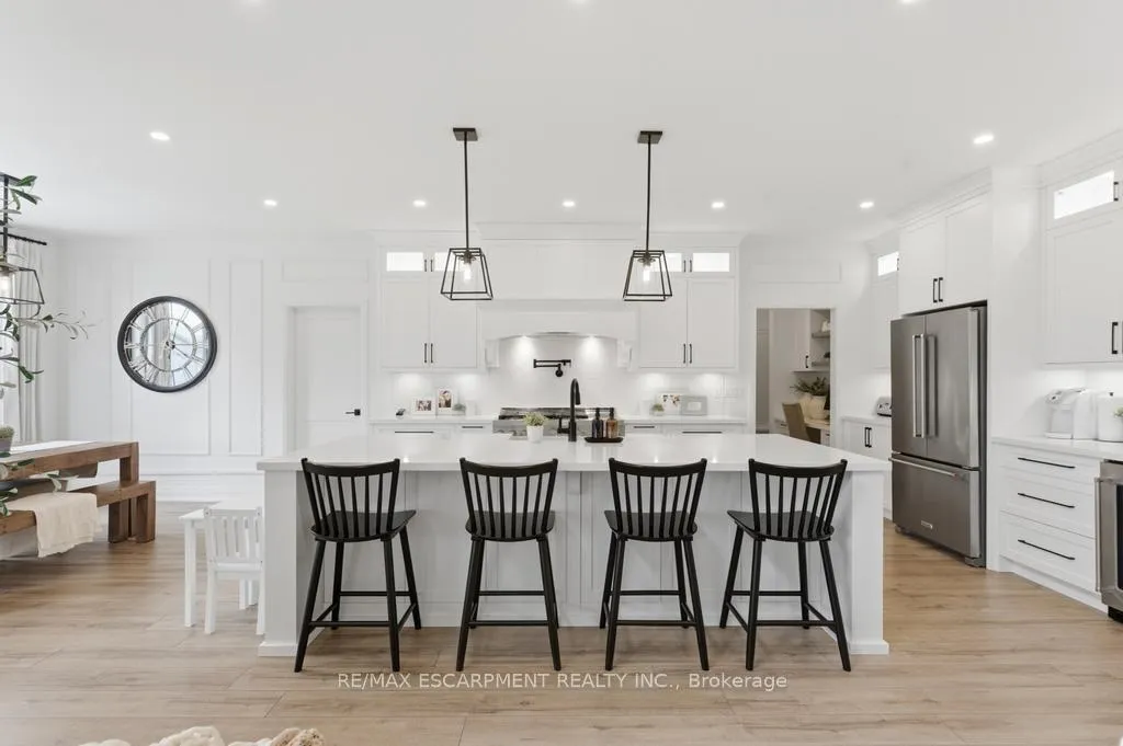 Photo 9 of 3634 Vosburgh Place, Lincoln, Beamsville — HOMEH