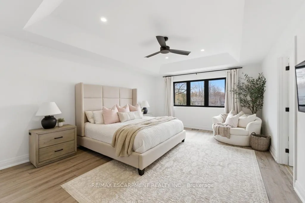 Photo 18 of 3634 Vosburgh Place, Lincoln, Beamsville — HOMEH