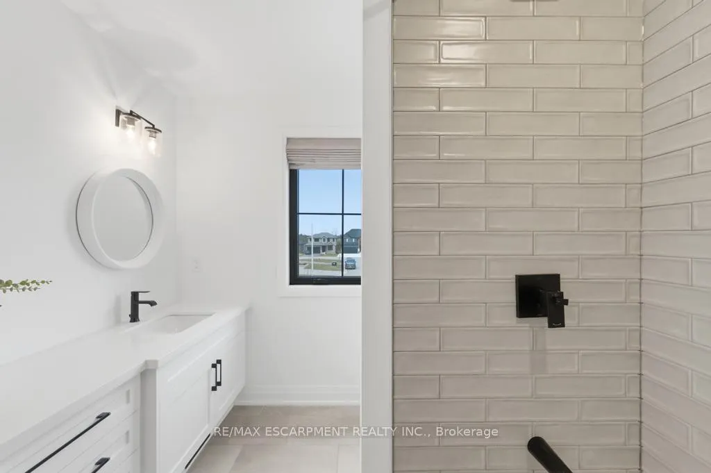 Photo 25 of 3634 Vosburgh Place, Lincoln, Beamsville — HOMEH
