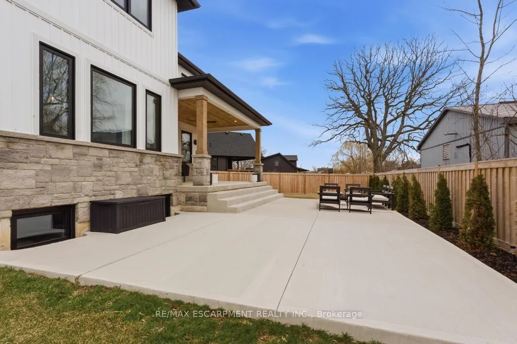 Photo 29 of 3634 Vosburgh Place, Lincoln, Beamsville — HOMEH