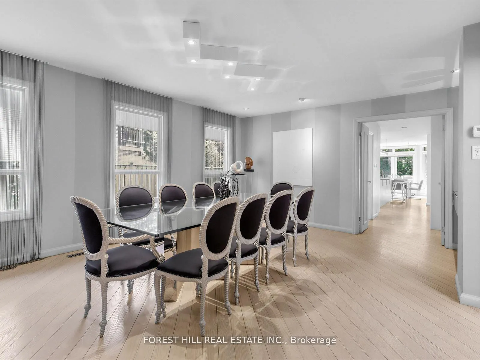 Photo 15 of 43 Beaverhall Drive, North York, St. Andrew-Windfields — HOMEH