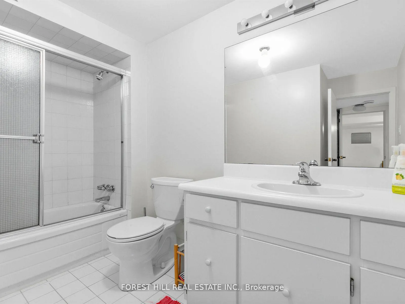 Photo 35 of 43 Beaverhall Drive, North York, St. Andrew-Windfields — HOMEH