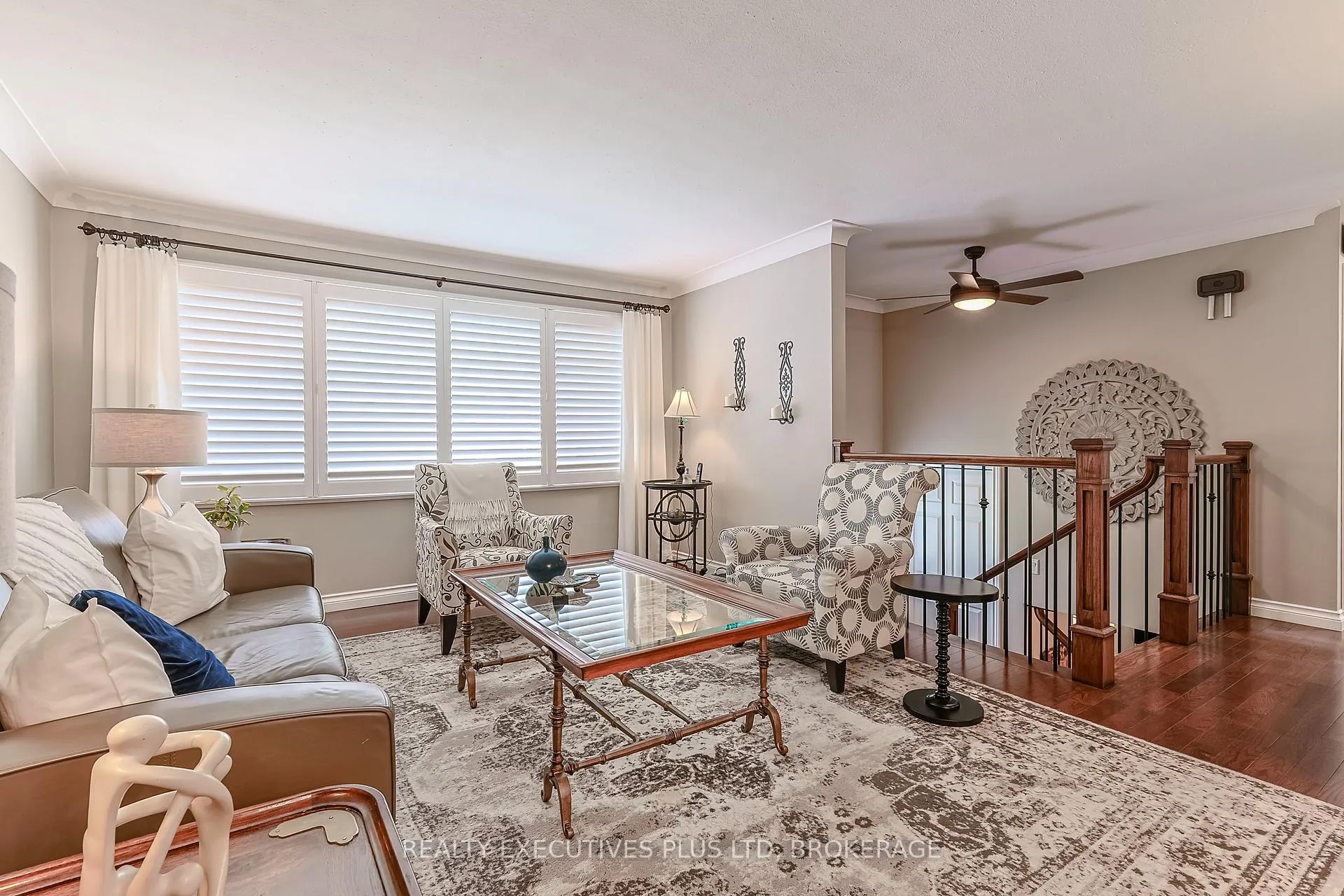 Photo 8 of 2560 Lepp Avenue, Niagara Falls, Stamford — HOMEH