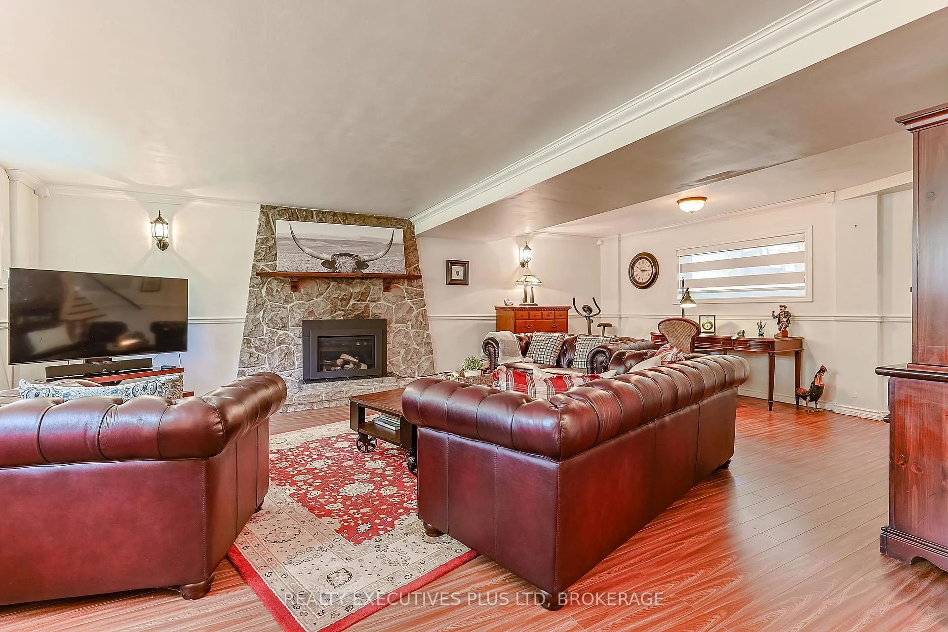Photo 27 of 2560 Lepp Avenue, Niagara Falls, Stamford — HOMEH