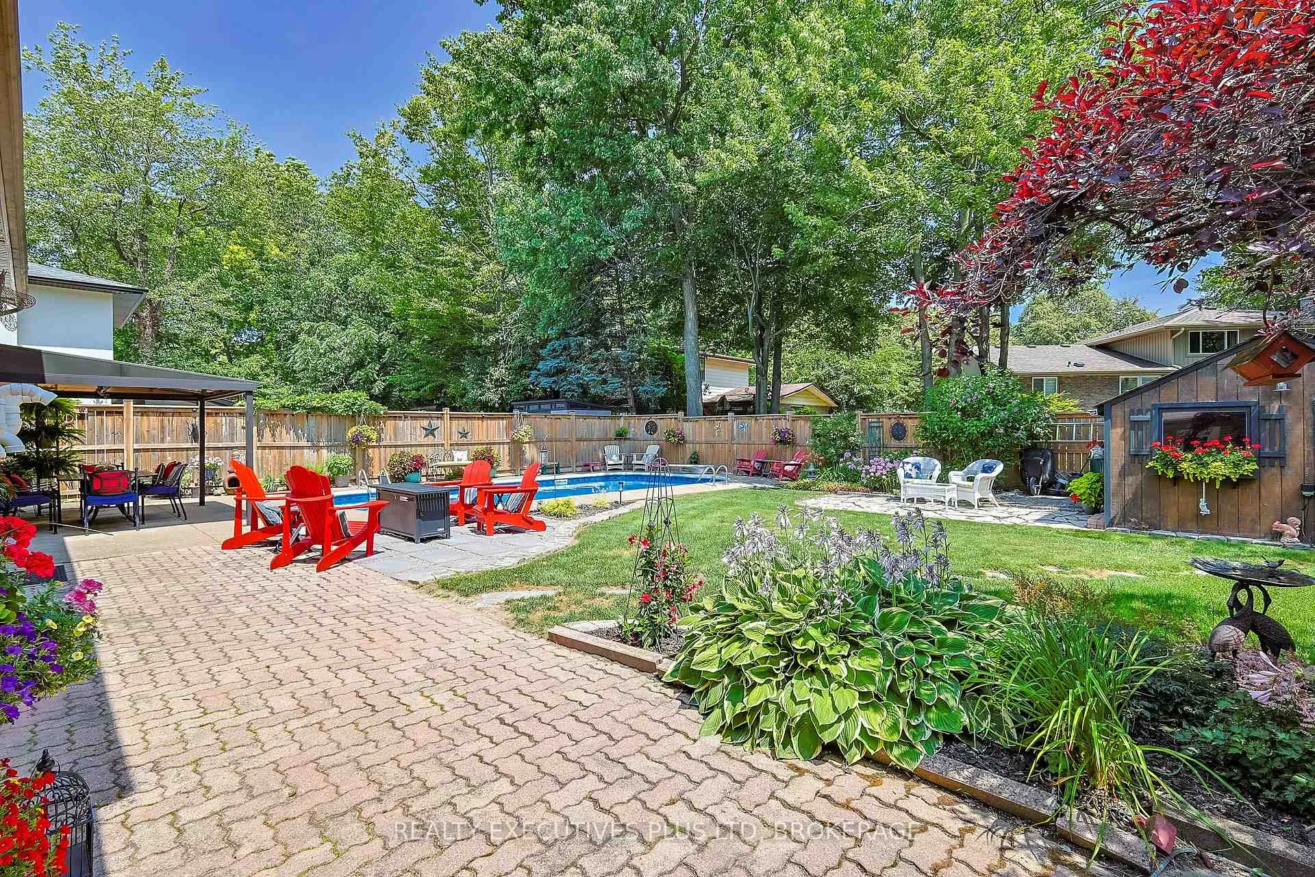 Photo 32 of 2560 Lepp Avenue, Niagara Falls, Stamford — HOMEH